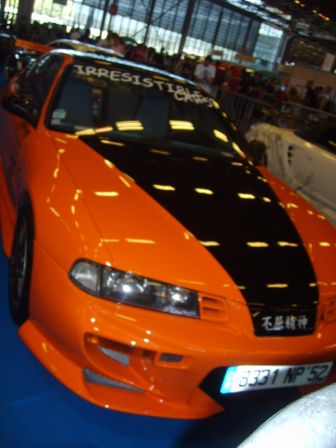 Voiture orange, juil. 2009