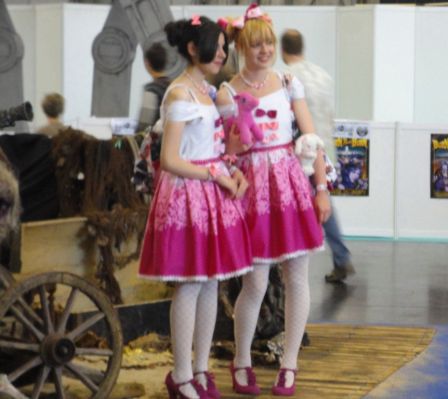 Filles en rose